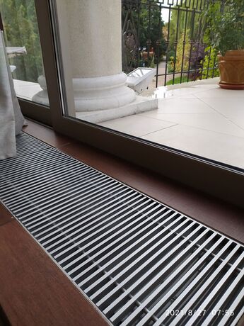 Фото нової решітки у ресторані Прага 2