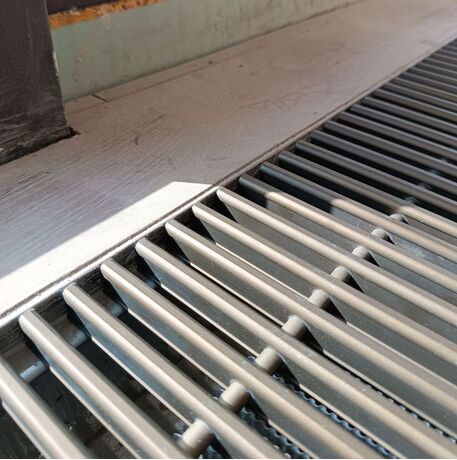 Конвектор | Решітка, Матеріал: Алюміній, Довжина, мм: 1000, Ширина, мм: 230