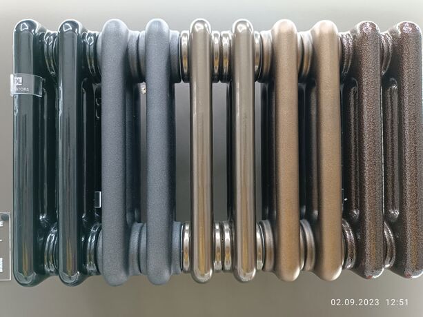 Трубчастий радіатор Delonghi Multicolumn, Висота, мм: 1500, Зовнішній вигляд: Вертикальний, Рядність: 3 ряди, Довжина, мм: 276, изображение 4