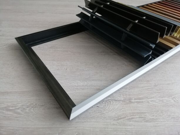 Алюминиевая рамка U-CON