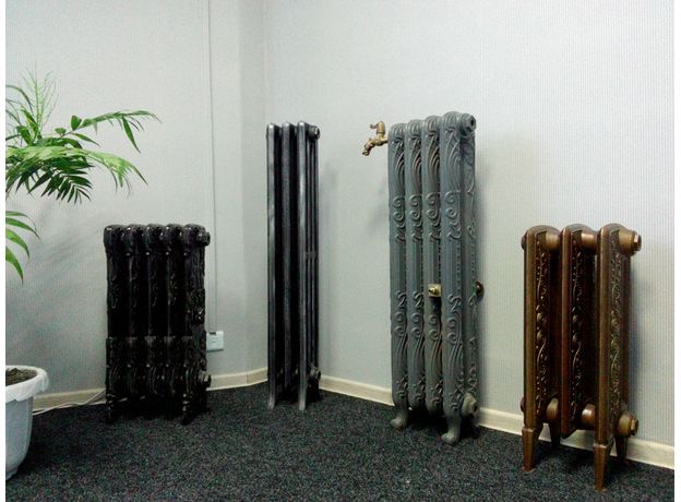 Выставка высоких чугунных радиаторов