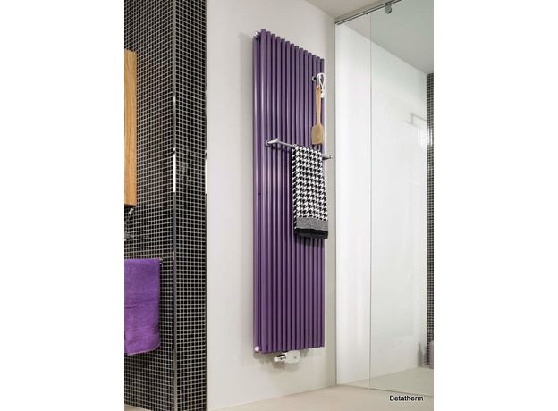 Betatherm Praktikum Double вертикальний радіатор фіолетового кольору