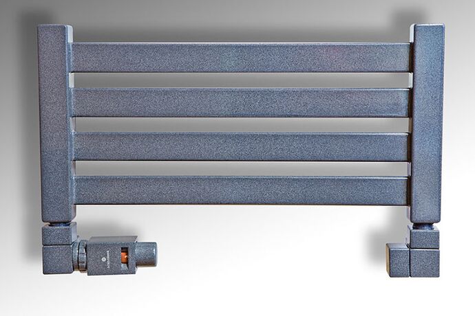 Комплект радіаторний осьовий термостатичний Schlosser Square із підключенням з боків у сірому кольорі